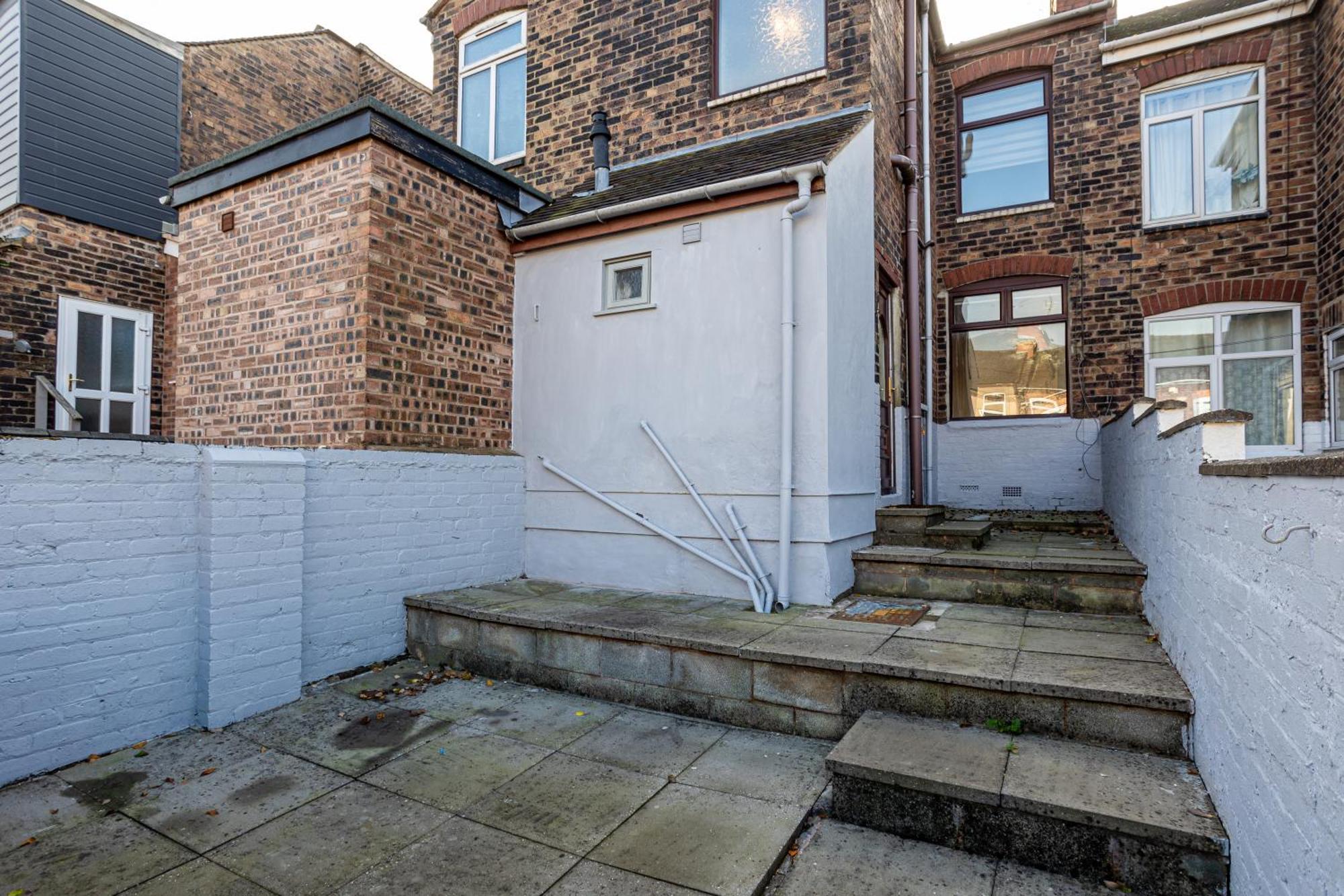 Coronation House By Yourstays - 3 Bedroom House In Newcastle-Under-Lyme Stoke-on-Trent المظهر الخارجي الصورة